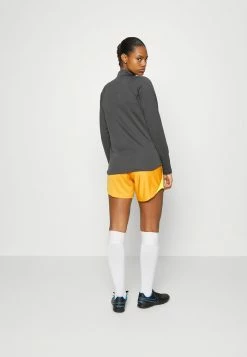 Nike Performance STRIKE SHORT - Sports Shorts - Light Curry/laser Orange/siren Red -Nike Performance store 0084d491e925454c86c29e52d2c14b48