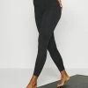 Nike Performance THE YOGA - Leggings - Black