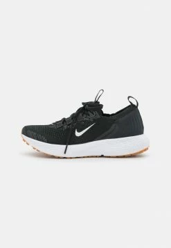 Nike Performance REACT ESCAPE - Trainers - Black/white/iron Grey/med Brown