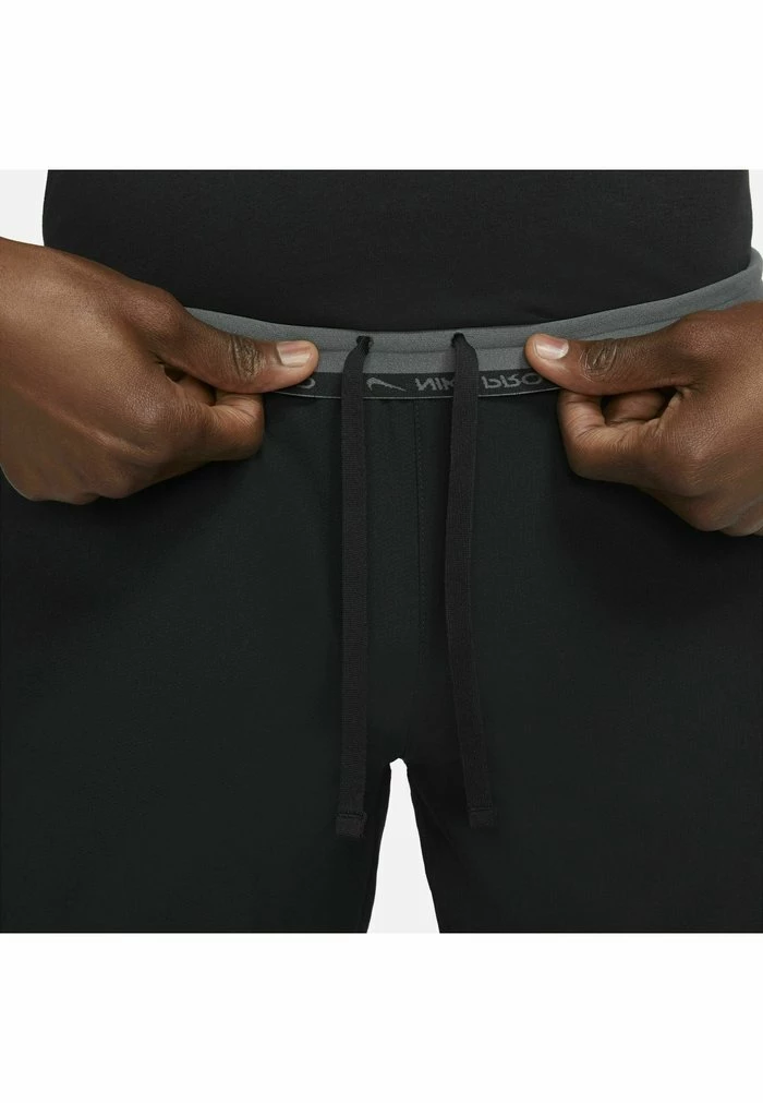 Nike Performance Sports Shorts - Black/iron Grey 6 Nike Performance Sports Shorts - Black/iron Grey - Image 6