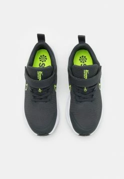 Nike Performance STAR RUNNER 3 UNISEX - Neutral Running Shoes - Dark Smoke Grey/black/volt 9 Nike Performance STAR RUNNER 3 UNISEX - Neutral Running Shoes - Dark Smoke Grey/black/volt -Nike Performance store 09e09e5cecb841ec8feb9289b7f2735a
