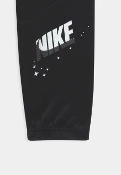 Nike Performance PLUS TAPER PANT - Tracksuit Bottoms - Black/white -Nike Performance store 0a62a34047884392a8ef3bfa67f69145