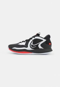 Nike Performance KYRIE LOW 5 - Basketball Shoes - Black/white/chile Red