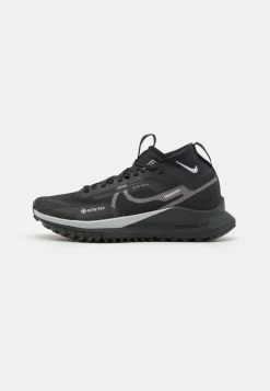 Nike Performance REACT PEGASUS TRAIL 4 GTX - Trail Running Shoes - Black/wolf Grey/reflect Silver