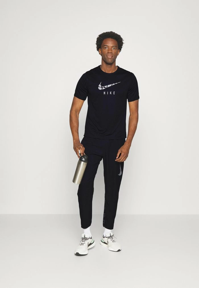 Nike Performance RUN - Fitness / Yoga - Black/(reflective Silv) 2 Nike Performance RUN - Fitness / Yoga - Black/(reflective Silv) - Image 2