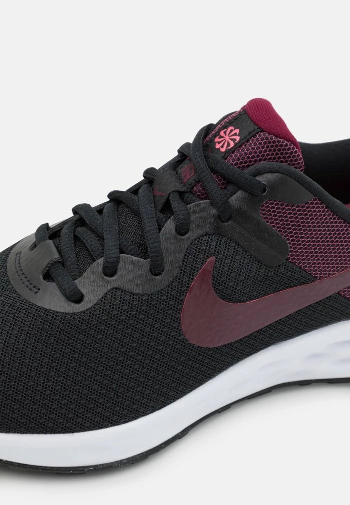 Nike Performance W NIKE REVOLUTION 6 NN - Neutral Running Shoes - Black/dark Beetroot/archaeo Pink/metallic Mahogany/white 6 Nike Performance W NIKE REVOLUTION 6 NN - Neutral Running Shoes - Black/dark Beetroot/archaeo Pink/metallic Mahogany/white - Image 6