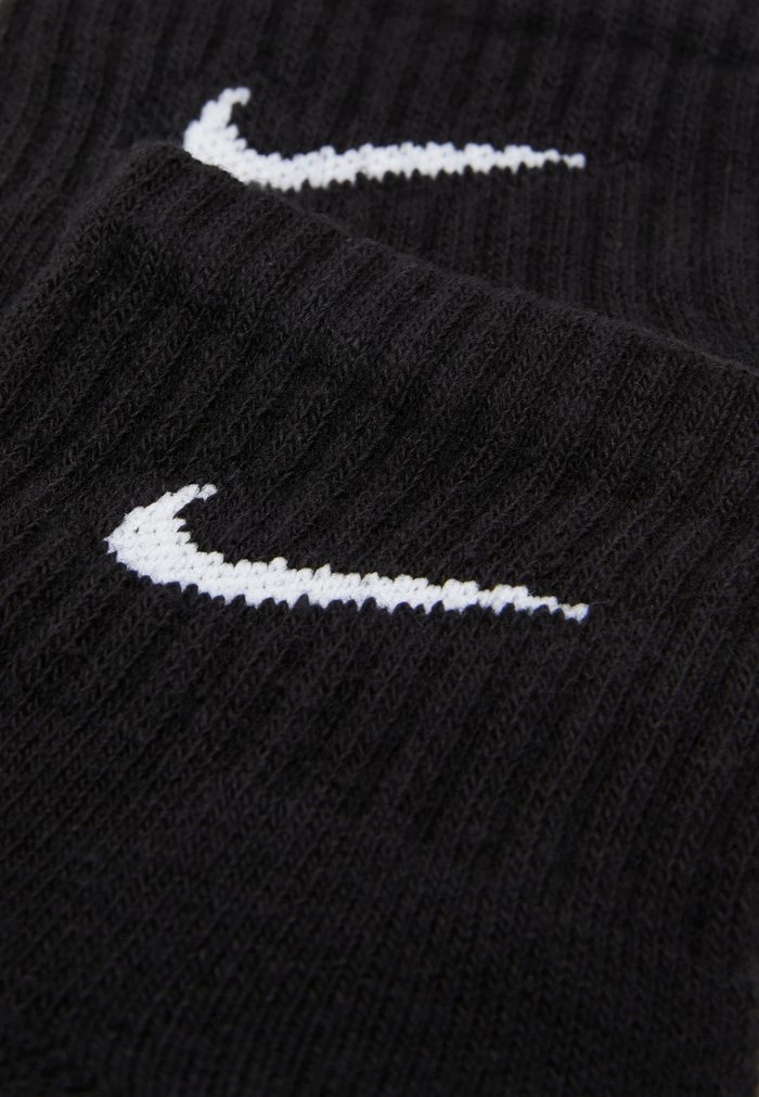 Nike Performance EVERYDAY CUSH ANKLE 6 PACK UNISEX - Sports Socks - Black/white 2 Nike Performance EVERYDAY CUSH ANKLE 6 PACK UNISEX - Sports Socks - Black/white - Image 2