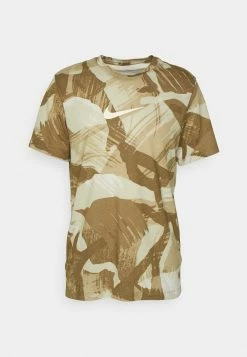 Nike Performance TEE CAMO - Print T-shirt - Hazel Rush -Nike Performance store 12c6607999f742619d7384407a0d6b29
