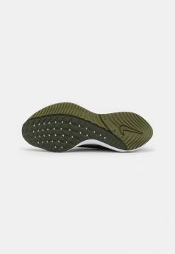 Nike Performance AIR ZOOM VOMERO 16 - Neutral Running Shoes - Med Olive/black/cargo Khaki/honeydew/pilgrim/yellow Strike -Nike Performance store 12c8fcfa52bf4085b08c0824c642aeba