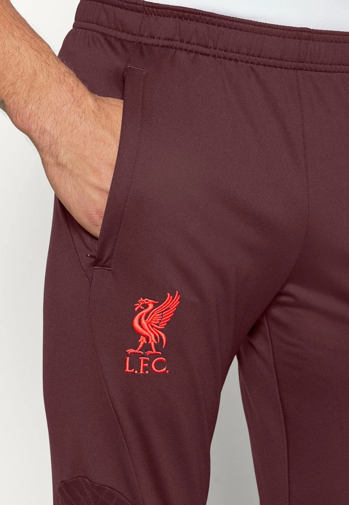 Nike Performance LIVERPOOL FC STRIKE PANT - Club Wear - Burgundy Crush/siren Red 6 Nike Performance LIVERPOOL FC STRIKE PANT - Club Wear - Burgundy Crush/siren Red - Image 6
