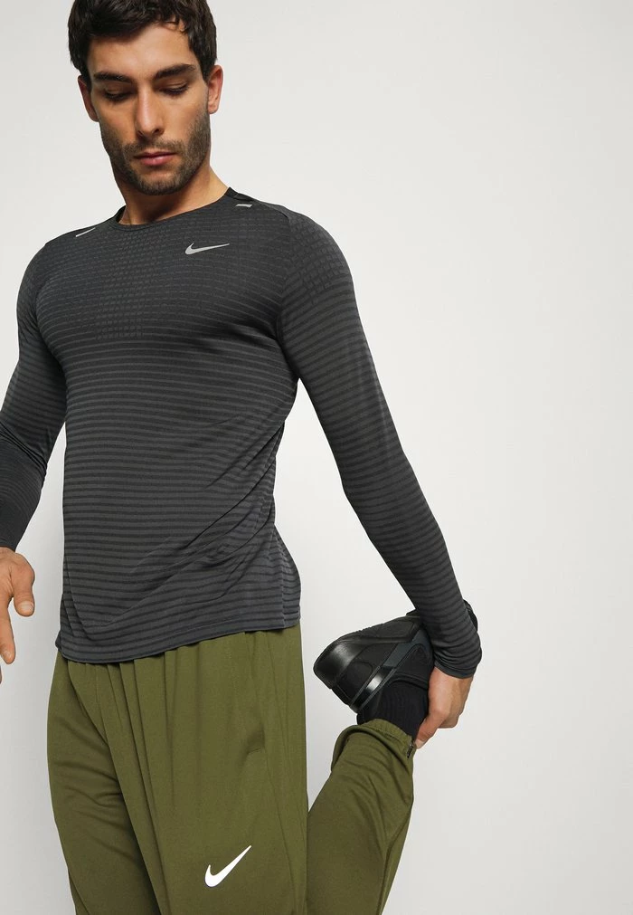 Nike Performance PANT - Tracksuit Bottoms - Rough Green/reflective Silver 5 Nike Performance PANT - Tracksuit Bottoms - Rough Green/reflective Silver - Image 5