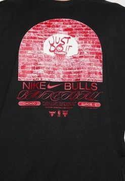 Nike Performance NBA CHICAGO BULLS MAX 90 TEE - Club Wear - Black -Nike Performance store 134b72ed123b44f5841998950b35f7e8