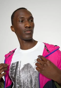 Nike Performance TEE TRAIL - Sports T-shirt - White -Nike Performance store 1423669d9f7c4f488e91e8f2947595b5