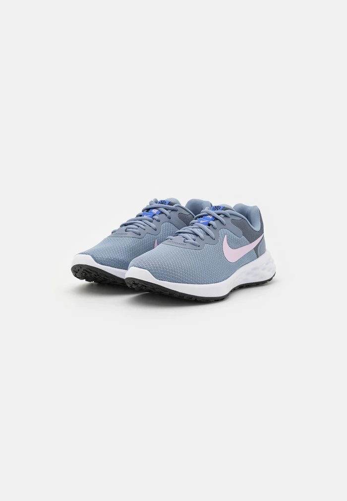 Nike Performance W NIKE REVOLUTION 6 NN - Neutral Running Shoes - Ashen Slate/doll/black/medium Blue/white 2 Nike Performance W NIKE REVOLUTION 6 NN - Neutral Running Shoes - Ashen Slate/doll/black/medium Blue/white - Image 2