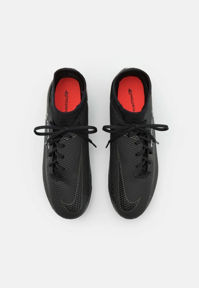 Nike Performance PHANTOM GT2 ACADEMY DYNAMIC FIT FG/MG - Moulded Stud Football Boots - Black/dark Smoke Grey/summit White 4 Nike Performance PHANTOM GT2 ACADEMY DYNAMIC FIT FG/MG - Moulded Stud Football Boots - Black/dark Smoke Grey/summit White - Image 4