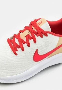 Nike Performance STAR RUNNER 3 GS UNISEX - Neutral Running Shoes - Sail/bright Crimson/sesame/red Clay/black/white -Nike Performance store 156b22ac3e814afbaf2d9bb63de9a790