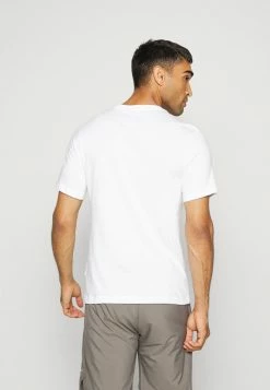 Nike Performance NIKE HWPO TEE - Sports T-shirt - White/university Red -Nike Performance store 16a13abbebec48feb033d0e0e276d9da