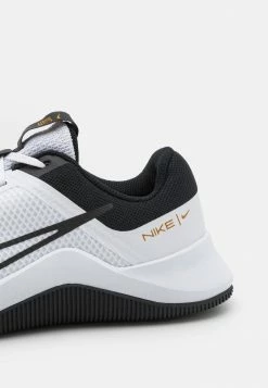 Nike Performance MC TRAINER 2 - Training Shoe - White/black/gold -Nike Performance store 189cd7ab1aef49e997ad9f38642a7d65