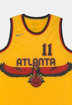 Nike Performance NBA ATLANTA YOUNG MIXTAPE SWINGMAN UNISEX - Club Wear - Amarillo -Nike Performance store 1b6fb781463f4f0bac5a4f8a53136f52