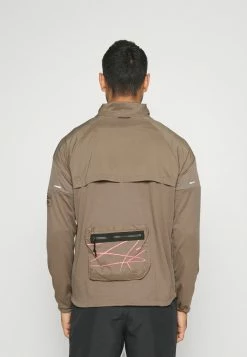 Nike Performance WINDRNNER DYE - Running Jacket - Olive Grey/hyper Pink/summit White -Nike Performance store 1e39c94cbe874ad5a060a082cf1db680