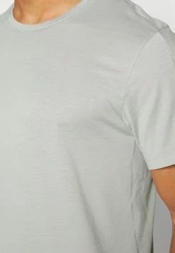 Nike Performance CORE - Sports T-shirt - Light Smoke Grey/iron Grey -Nike Performance store 1e8dbe9d83404052b3d49430f85db15c