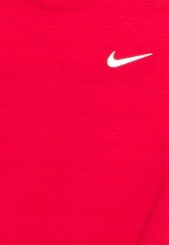 Nike Performance MILER - Sports T-shirt - University Red/reflective Silver -Nike Performance store 21da29dd047645d892a50e90478041d5