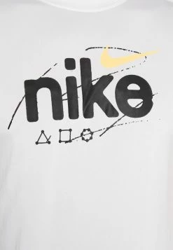 Nike Performance TEE WILD CLASH - Sports T-shirt - Summit White -Nike Performance store 234eb92b1dc5444aacd08e60f3c82954
