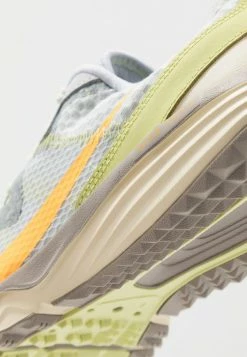 Nike Performance JUNIPER TRAIL - Trail Running Shoes - Ghost/laser Orange/pure Platinum 11 Nike Performance JUNIPER TRAIL - Trail Running Shoes - Ghost/laser Orange/pure Platinum -Nike Performance store 251ce707653f45cab2a629c144538512
