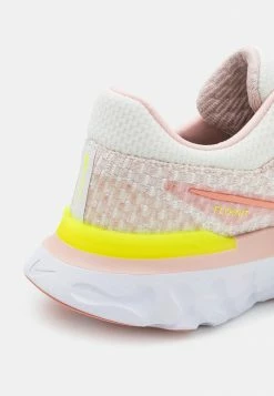 Nike Performance REACT INFINITY RUN 3 - Neutral Running Shoes - Sail/light Madder Root/atmosphere/pink Oxford/phantom/volt -Nike Performance store 2557558ef391464f852d3cf363300443
