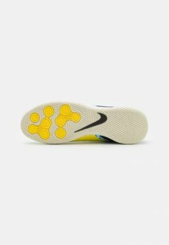 Nike Performance PHANTOM GT2 ACADEMY DYNAMIC FIT IC - Indoor Football Boots - Glacier Ice/yellow Strike/sunset Glow/black -Nike Performance store 2561a8df4e4c43519006ea3729abe03b