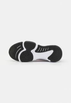 Nike Performance CITY - Training Shoe - Black/hyper Pink/cave Purple/lilac/white -Nike Performance store 266ff4efcbb2407391696ade6d9c905a