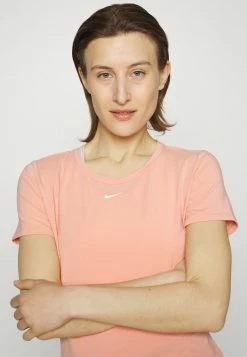 Nike Performance W NK ONE LUXE DF SS STD - Basic T-shirt - Light Madder Root/silver 10 Nike Performance W NK ONE LUXE DF SS STD - Basic T-shirt - Light Madder Root/silver -Nike Performance store 273239c2c27949cb8ad38ce586c9a5a0