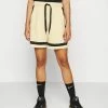 Nike Performance Sports Shorts - Sesame/black