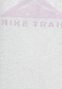 Nike Performance TRAIL TANK - Sports T-shirt - Light Smoke Grey/grey Fog/heather/plum Fog -Nike Performance store 2d79f90c819e47ab9ebeaa4db154d43e