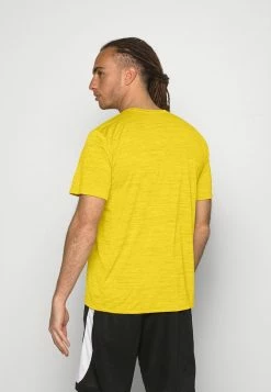 Nike Performance MLB BOSTON RED SOX CITY CONNECT LEGEND PRACTICE VELOCITY - Sports T-shirt - Midwest Gold -Nike Performance store 2f25803eca614c32badb8f2c444921de