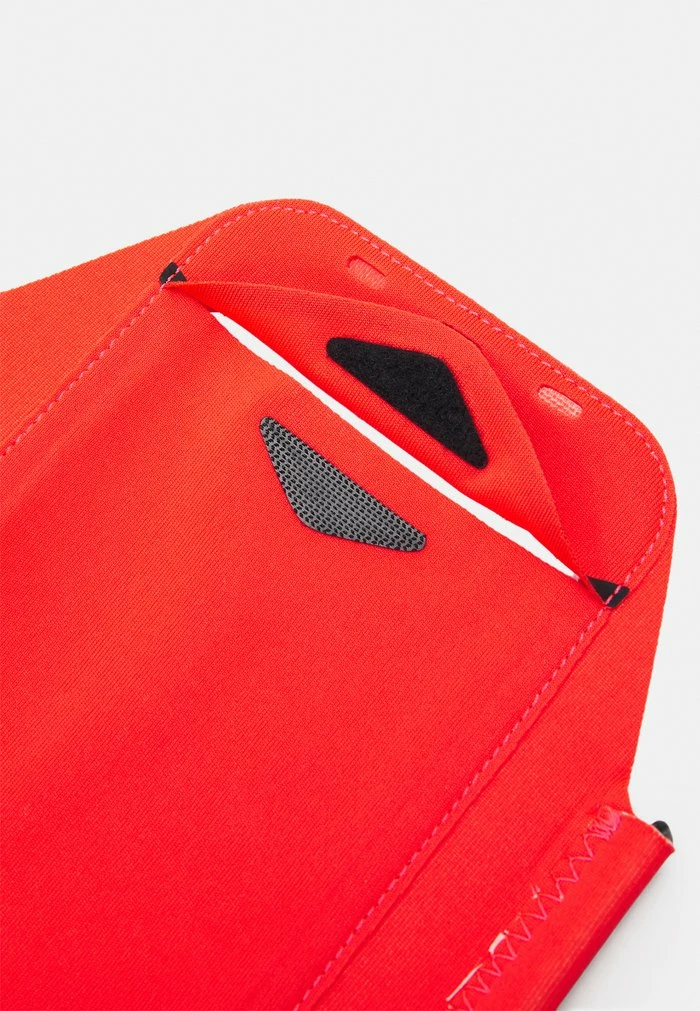 Nike Performance LEAN ARM BAND UNISEX - Other Accessories - Bright Crimson/black/silver 3 Nike Performance LEAN ARM BAND UNISEX - Other Accessories - Bright Crimson/black/silver - Image 3