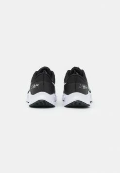 Nike Performance QUEST 4 - Neutral Running Shoes - Black/white/dark Smoke Grey -Nike Performance store 338ac544b05b4e09a406f0a16e985a8c