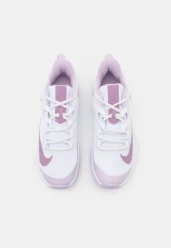 Nike Performance COURT VAPOR LITE - Multicourt Tennis Shoes - White/amethyst Wave/doll 9 Nike Performance COURT VAPOR LITE - Multicourt Tennis Shoes - White/amethyst Wave/doll -Nike Performance store 33b96e54bc8941cea9bec8c319a7beb1