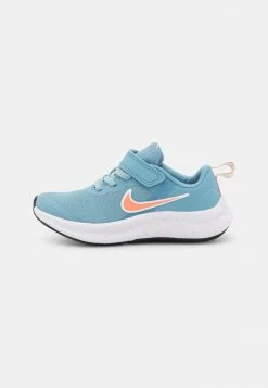Nike Performance STAR RUNNER 3 SDWLK UNISEX - Neutral Running Shoes - Worn Blue/crimson Bliss/white