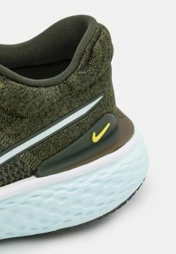 Nike Performance ZOOMX INVINCIBLE RUN FK 2 - Neutral Running Shoes - Rough Green/glacier Blue/sequoia/white/yellow Strike/black -Nike Performance store 34fa6a8266564ff9b42e44cd6f0680f9