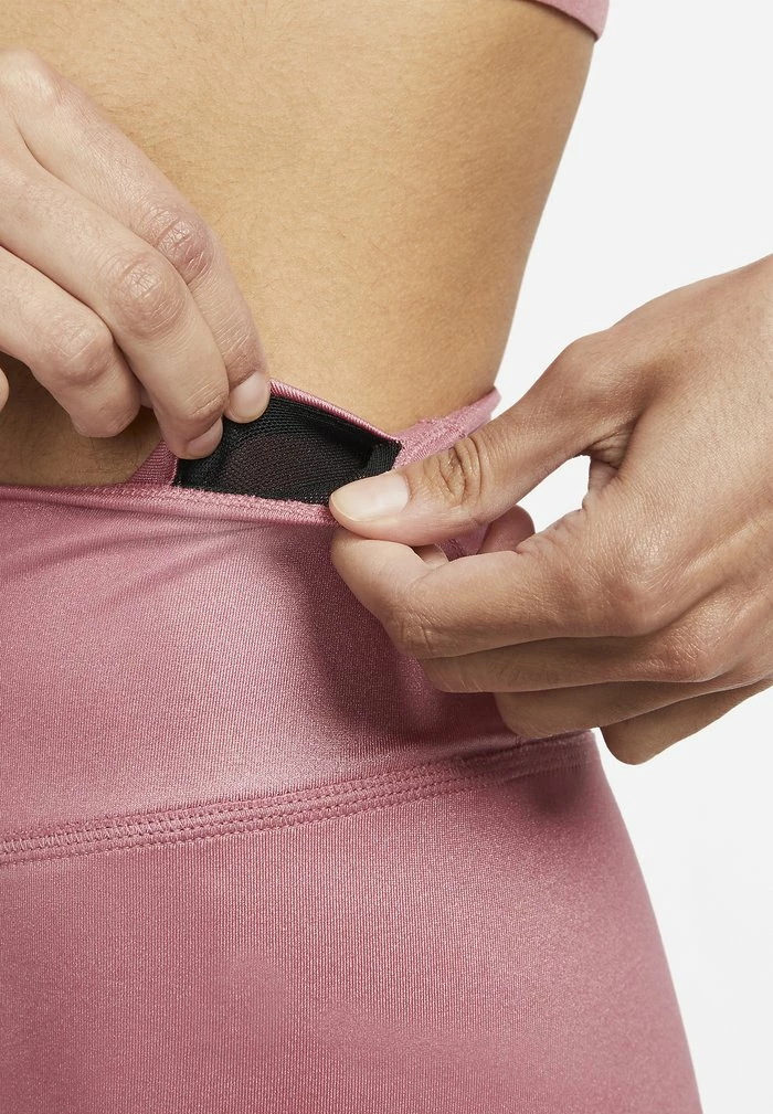 Nike Performance ONE - Leggings - Desert Berry/white 5 Nike Performance ONE - Leggings - Desert Berry/white - Image 5