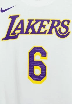 Nike Performance NBA LOS ANGELES LAKERS NAME AND NUMBER TEE - Club Wear - White -Nike Performance store 38cce6c171904853931ea5827cd87ea5