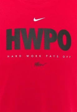 Nike Performance NIKE HWPO TEE - Sports T-shirt - University Red -Nike Performance store 3bce6206260f468cb0a6560a26385cb3