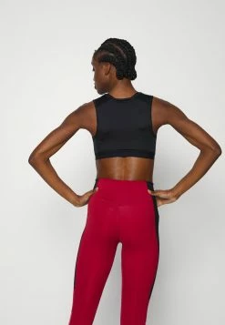 Nike Performance AIR BRA - Medium Support Sports Bra - Black -Nike Performance store 3d0bdb197c9d4da5ad86ab59a3b6727f