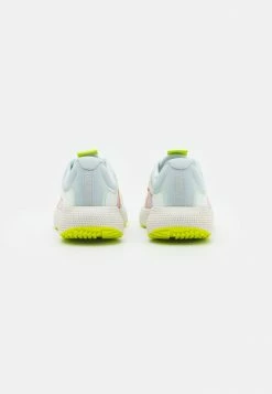 Nike Performance REACT ESCAPE - Neutral Running Shoes - Summit White/multicolor/aura/barely Green/atomic Green/doll -Nike Performance store 400d20e1d7464e36b5a11b7fdc80f72a