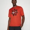 Nike Performance MILER - Sports T-shirt - Mantra Orange