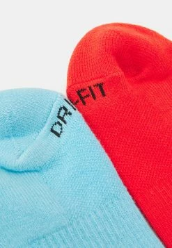 Nike Performance EVERYDAY PLUS CUSH CREW UNISEX 3 PACK - Sports Socks - Light Crimson(black)/blue Chill(black)/deep Royal Blue(black) -Nike Performance store 45bda3f130e84d8d9c44ac73149e4196