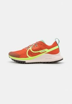 Nike Performance REACT PEGASUS TRAIL 4 - Trail Running Shoes - Mantra Orange/ghost Green/enamel Green/bicoastal/bright Crimson