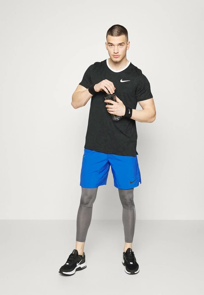 Nike Performance SUPERSET - Sports T-shirt - Black/white 2 Nike Performance SUPERSET - Sports T-shirt - Black/white - Image 2