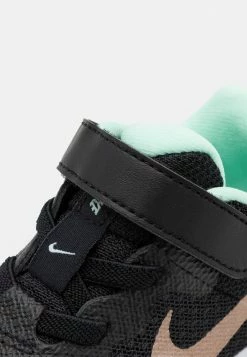 Nike Performance REVOLUTION 6 NN TDV UNISEX - Neutral Running Shoes - Black/metallic Red Bronze/mint Foam/canyon Purple -Nike Performance store 49a84848d9894a39b411c7579fc3f669